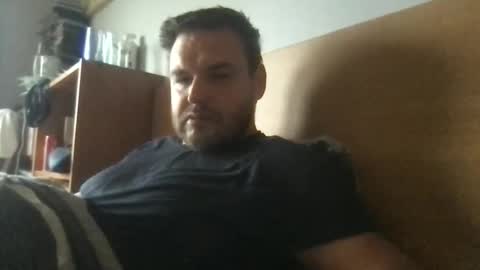 Snapshot of eliot26 chatting on May 2026 09:47:02 AM e26 online show from May 2026 09:47:02 AM