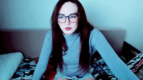 Snapshot of elisa_2001 chatting on May 2026 08:33:01 AM Liza online show from May 2026 08:33:01 AM