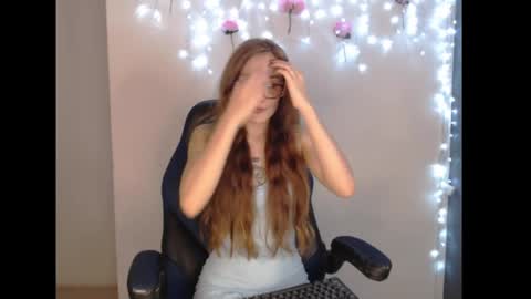 Snapshot of elisabeth_sarmiento chatting on May 2026 10:06:01 PM elisabeth sarmiento online show from May 2026 10:06:01 PM