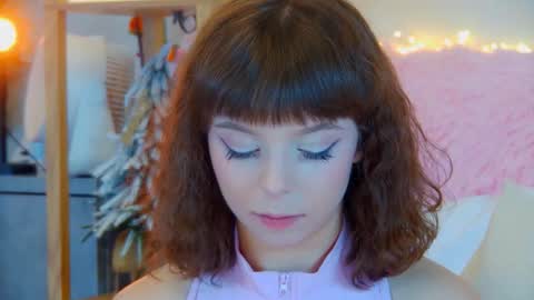 ElisabethDavis online show from November 2025 03:14:02 PM