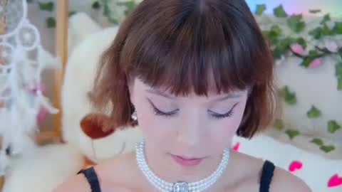 ElisabethDavis online show from July 2026 03:29:01 PM
