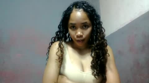 Snapshot of elisabethee chatting on June 2026 02:30:01 PM elisabethee online show from June 2026 02:30:01 PM