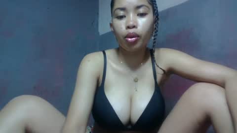 Snapshot of elisabethee chatting on July 2026 11:23:02 PM elisabethee online show from July 2026 11:23:02 PM