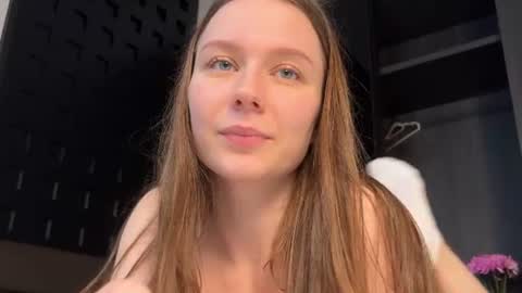 elisadikotti online show from June 2026 12:22:02 AM