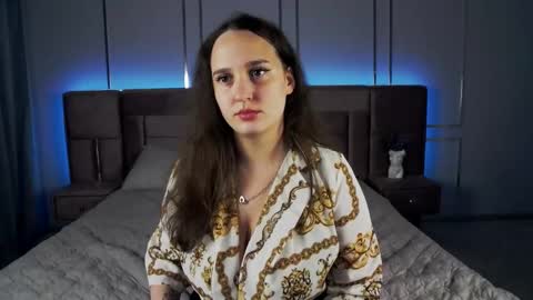 Snapshot of elisaminix_ chatting on December 2024 12:49:01 PM Elison online show from December 2024 12:49:01 PM