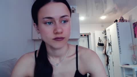 Elis online show from April 2026 06:18:02 AM