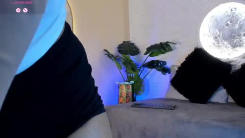 Elise diamond online show from March 2025 01:50:02 AM