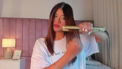 Elise diamond online show from April 2026 12:41:02 AM