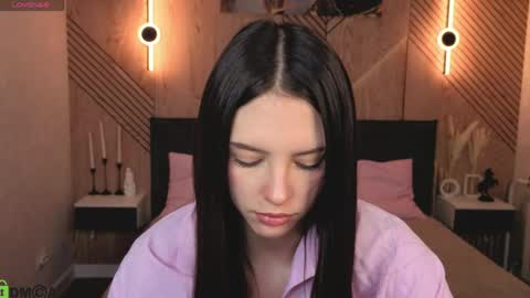 Elise online show from April 2026 01:08:01 AM