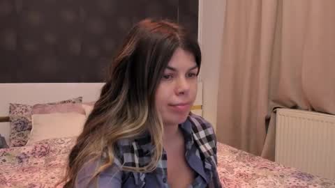 Elly online show from February 2026 06:50:02 PM