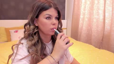 Elly online show from February 2026 08:53:01 AM