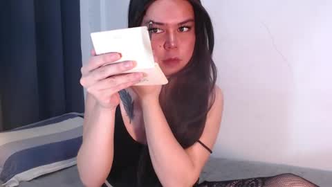 Elise online show from May 2026 02:34:02 PM