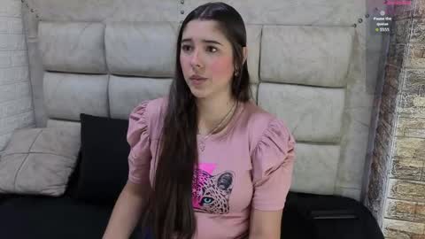 elisvega online show from April 2026 10:35:02 PM