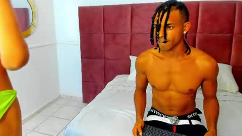 Snapshot of elite__models chatting on June 2026 08:08:01 PM Valentino Konny y Jhon online show from June 2026 08:08:01 PM