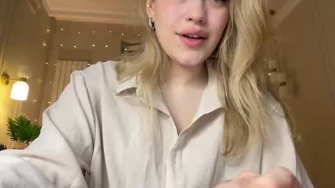 Stephanie online show from January 2026 07:11:01 PM