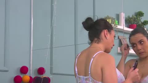 Eliza online show from February 2025 06:43:01 AM