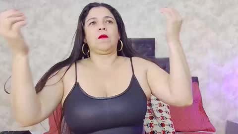 Elizabeth online show from January 2026 08:58:01 PM