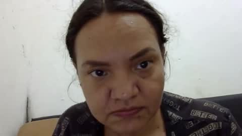 Elizabeth Martinez  online show from October 2025 07:03:02 PM