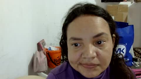 Snapshot of elizabeth_martinez_ chatting on June 2026 05:17:02 PM Elizabeth Martinez online show from June 2026 05:17:02 PM