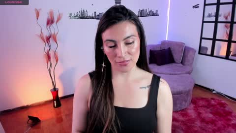 Snapshot of elizabeth_taylor_b chatting on December 2024 04:20:01 PM Elizabeth online show from December 2024 04:20:01 PM