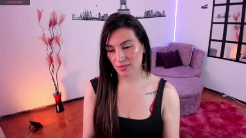 Snapshot of elizabeth_taylor_b chatting on December 2024 07:25:02 PM Elizabeth online show from December 2024 07:25:02 PM