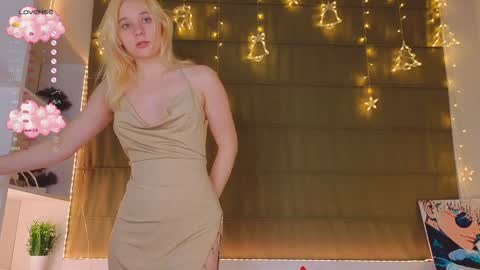 Elizabeth online show from February 2025 01:11:01 AM