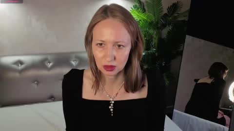 Elizabeth online show from March 2026 08:29:02 AM