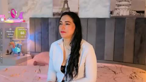 elizabth online show from November 2025 12:27:01 PM