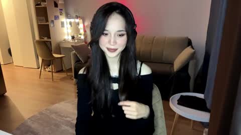 Elizabet online show from April 2026 05:17:02 PM