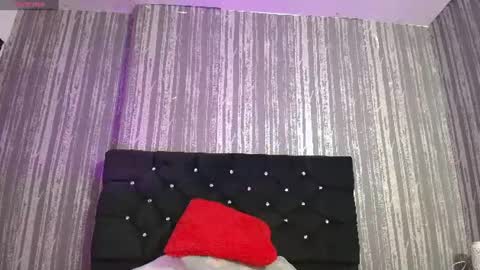 Snapshot of elizabetth_roman chatting on June 2026 02:36:01 PM elizabetth_roman online show from June 2026 02:36:01 PM