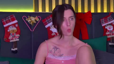 Elizabet online show from January 2025 12:41:01 AM