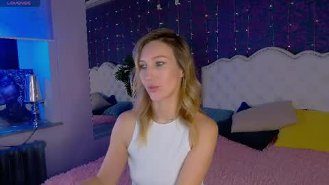 Linda online show from April 2026 09:56:01 PM