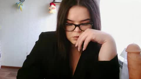 Snapshot of elizamoonlight chatting on June 2026 09:15:02 AM elizamoonlight online show from June 2026 09:15:02 AM