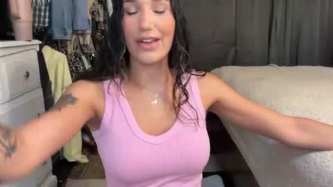 Ella online show from June 2026 01:14:01 PM