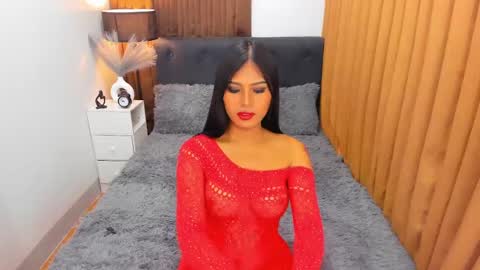 Snapshot of ella______ chatting on December 2024 07:22:01 AM Ella online show from December 2024 07:22:01 AM