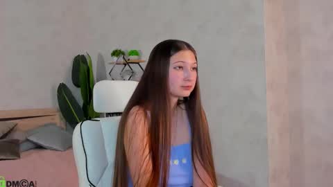 Ella online show from November 2025 08:35:01 AM