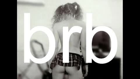 Ella   Give it a thumbs up please its important online show from April 2026 01:42:02 AM