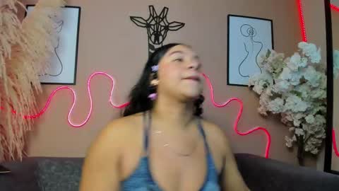 Ella online show from November 2025 12:16:02 PM