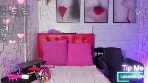 ella rouse online show from February 2025 12:04:02 PM