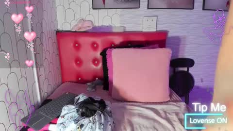 ella rouse online show from March 2025 04:33:02 PM