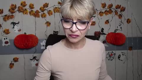 EllaBonito online show from November 2025 06:45:02 AM