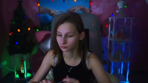 Snapshot of ellahorton chatting on January 2025 05:27:01 AM Ella online show from January 2025 05:27:01 AM