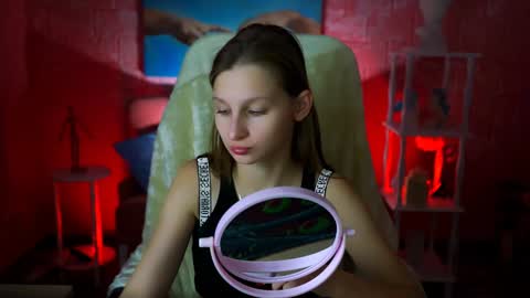 Snapshot of ellahorton chatting on January 2025 06:30:02 AM Ella online show from January 2025 06:30:02 AM