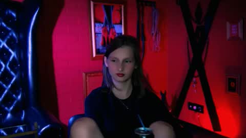 Snapshot of ellahorton chatting on September 2025 05:57:02 PM Ella online show from September 2025 05:57:02 PM