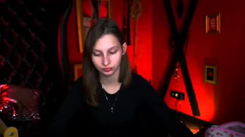 Snapshot of ellahorton chatting on November 2025 10:13:02 AM Ella online show from November 2025 10:13:02 AM