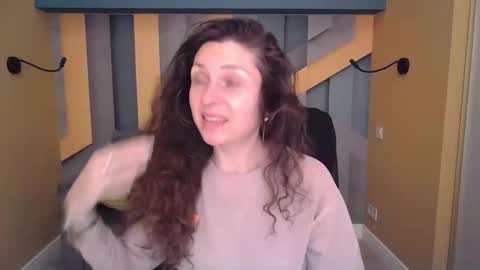 EllaLongs online show from March 2026 12:21:01 PM