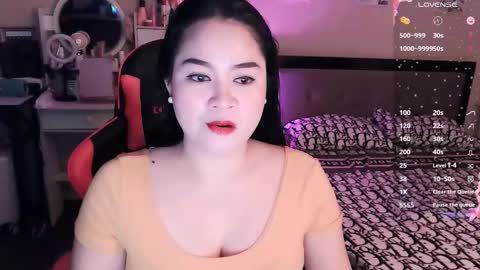 Snapshot of elleelle123 chatting on December 2025 12:54:01 PM Ann online show from December 2025 12:54:01 PM