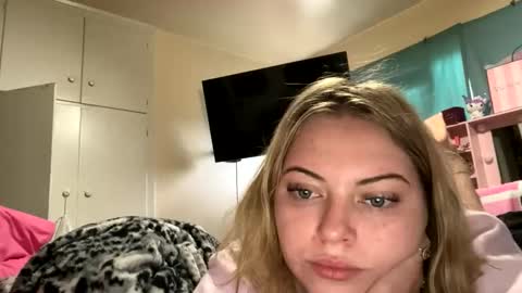 ellejess online show from February 2026 01:55:01 PM