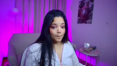 elli_snow online show from November 2025 02:34:02 AM
