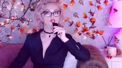 Snapshot of ellianareese chatting on September 2025 01:49:01 AM Elliana online show from September 2025 01:49:01 AM